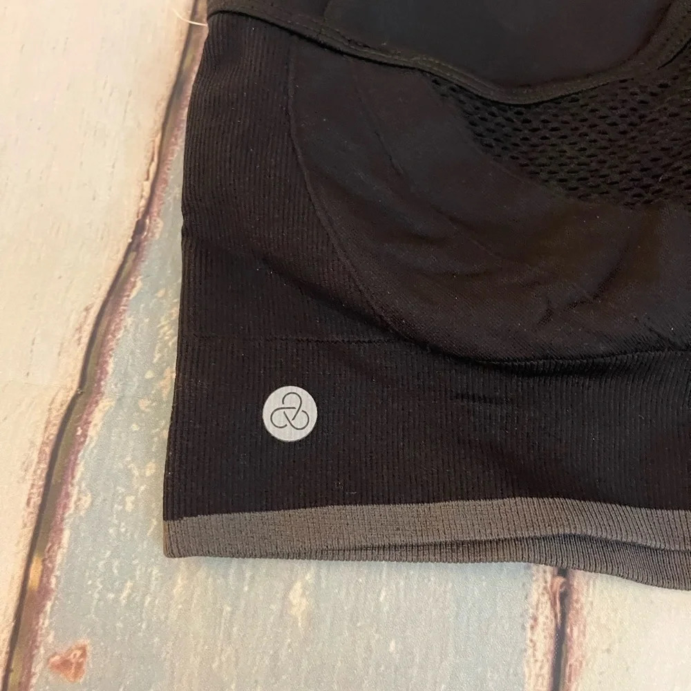 Zella Pulse Seamless Sports Bra, BLACK, Size Medium, NWT - Picture 7 of 10